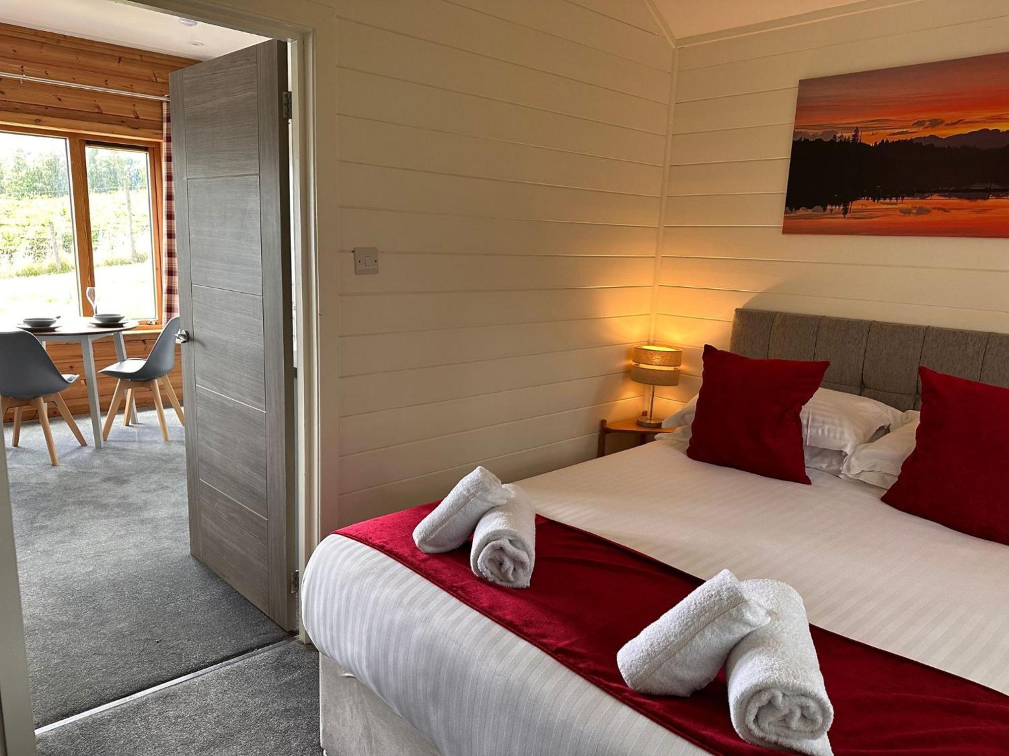 Kinnaird Woodland Lodges Pitlochry Εξωτερικό φωτογραφία